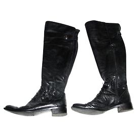 Russell & Bromley Overknee or Chevalier boots Black