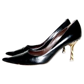 Escada-Pumps with extravagant heel-Black