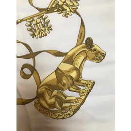 Hermès-Les cavaliers d'or-Blanc cassé