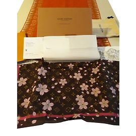 Louis Vuitton Sciarpa "Cherry Blossom" Marrone scuro