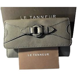 Le Tanneur Wallet / Wallet The Tanneur in full grain cowhide leather Taupe Taupe