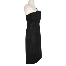 Philosophy Di Alberta Ferretti-Un vestido de seda con hombros-Negro