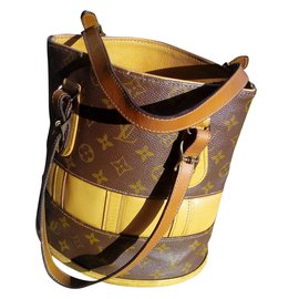 Louis Vuitton-Saco de balde pequeno-Bege