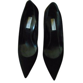 Balenciaga-wauro 1000-Black
