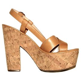 Diane Von Furstenberg Platform heels Light brown