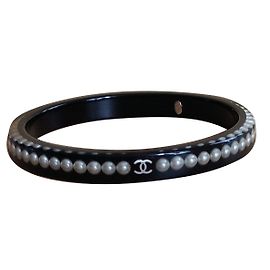 Chanel MODELS PERLES Black