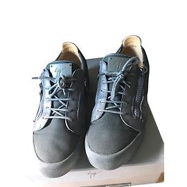 Giuseppe Zanotti May lond Grey