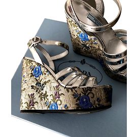Prada Sandalen mit Keilabsatz Silber