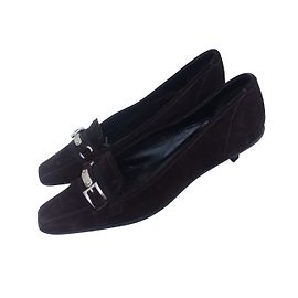 Saltos Prada em pele de cervo castanho Marrom