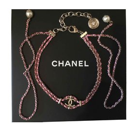 Chanel-Halsband-Pink