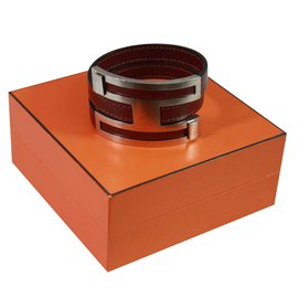 Hermès-Bracelet-Brown