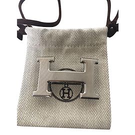 Hermès belt buckle "Grille" model in silver metal, new condition! Silvery
