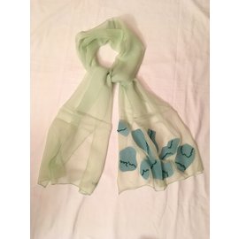 Fendi-Stole 152 x 42 cm-Light green