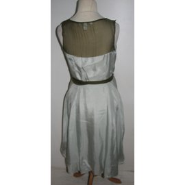 Diane Von Furstenberg-Vestido vintage de seda con borlas.-Verde claro