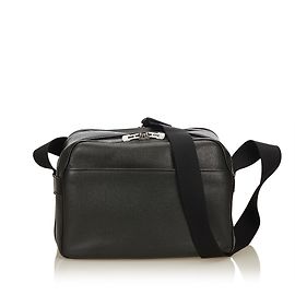 Louis Vuitton Taiga Reporter Nero