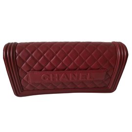 Chanel-Clutch Chanel-Bordò