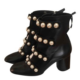 Uterque-Ankle Boots-Black