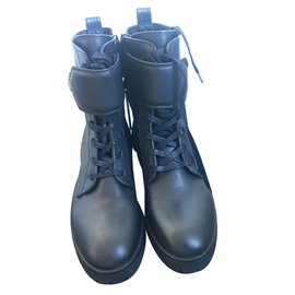 Massimo Dutti Boots Black