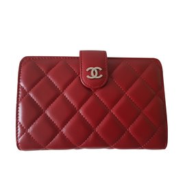 Chanel-Portafogli Chanel nuovo di zecca-Rosso