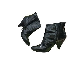 KOOKAÏ Black Patent Leather Ankle Boots Size 39 Black