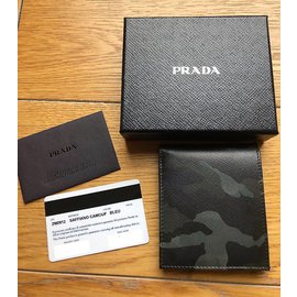 Prada-PRADA MEN'S NEW SMALL WALLET-Multiple colors