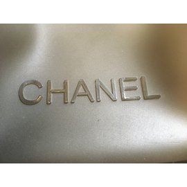 Chanel-Taschen-Grau