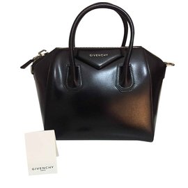 Givenchy-Antigona small-Nero