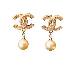 Brinco Chanel Branco Dourado