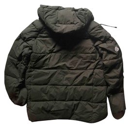Moncler-Colección de chaquetas de los hombres Moncler 2017-Verde