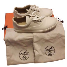 Hermès-HERMES - Leather Sneakers-Eggshell