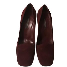 Sergio Rossi Suede Square Toe Pumps Dark Red Dark red