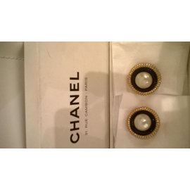 Chanel-à moda-Metálico