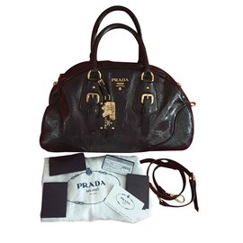 Prada-PRADA Schwarze bedruckte Glace Dome Bowler Bag aus Leder BL0417-Schwarz