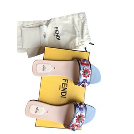 Fendi-Summer open toe-Blue