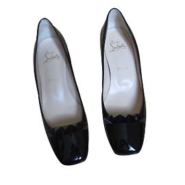 Christian Louboutin Patent Leather Pumps Black Black