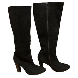 Jonak Black Leather Boots Black