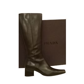 Stivali Prada in pelle nera Nero