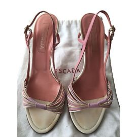 Atemberaubende Escada-Heels Mehrfarben Beige