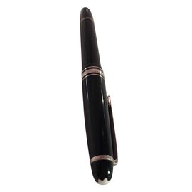 Montblanc-Meisterstruck-Black,Golden