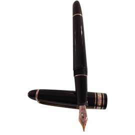 Montblanc-Meisterstruck-Black,Golden
