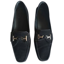 Tod's-Tod's black loafers.-Black