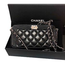 Chanel Sac pochette boy Noir