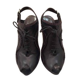 Balenciaga-Heels-Black