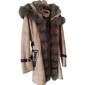 Giorgio & Mario Alanis Fox Fur Coat Beige Beige
