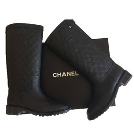 Chanel-Stiefel-Schwarz