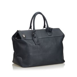 Louis Vuitton-Taiga Greenwich Neo-Black