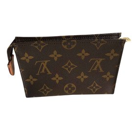 Louis Vuitton-Pochette 15-Castaño