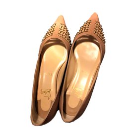 Christian Louboutin-Christian Louboutin Nude Bareta flats EU38-Beige