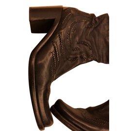 Free Lance-Cow boy boots with stitching design on them-Black