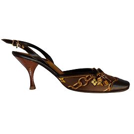 Louis Vuitton Heels Brown Golden